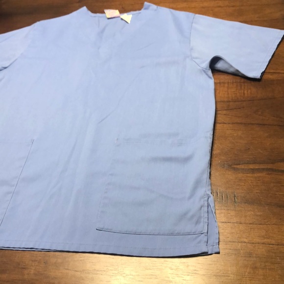 Uniform City Scrub Top Small - Picture 7 of 14